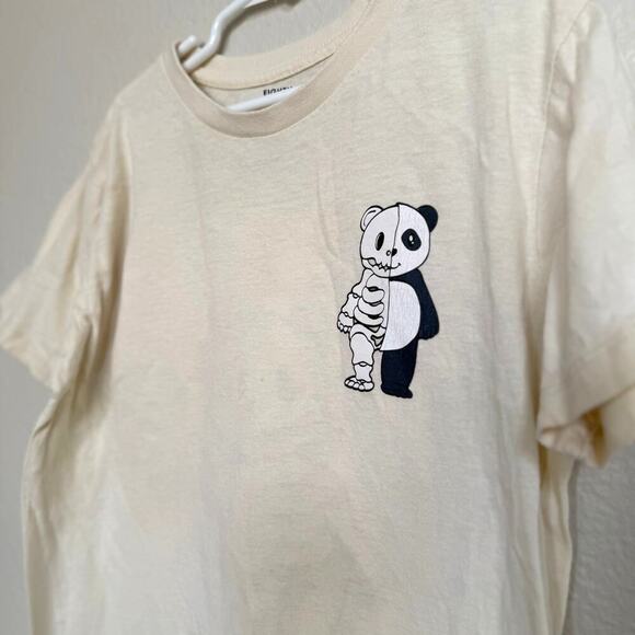 Eighty Eight Kids Graphic T- shirt Size 8 - Picture 2 of 6